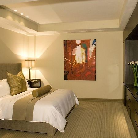 Antaris Cintermex Hotel Monterrey Exterior photo