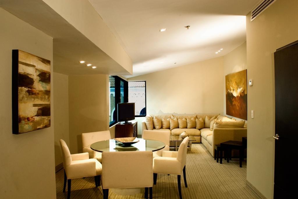 Antaris Cintermex Hotel Monterrey Exterior photo